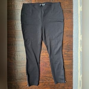 NY&Co Black Ankle Zipper Pants